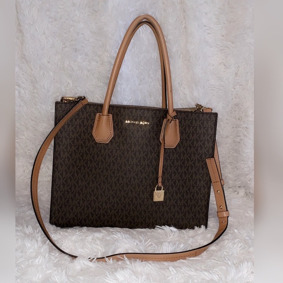 Mercer Leather Crossbody Bag - Picture 3 of 4